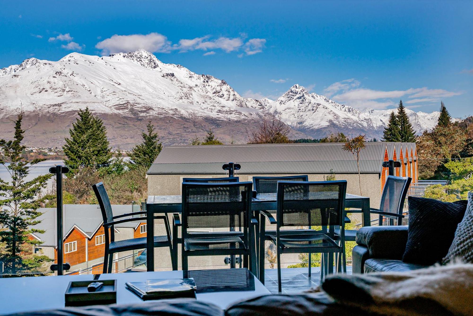Lakefront Living - 4 Bedrm Apartment Alpine Vilage 皇后镇 外观 照片